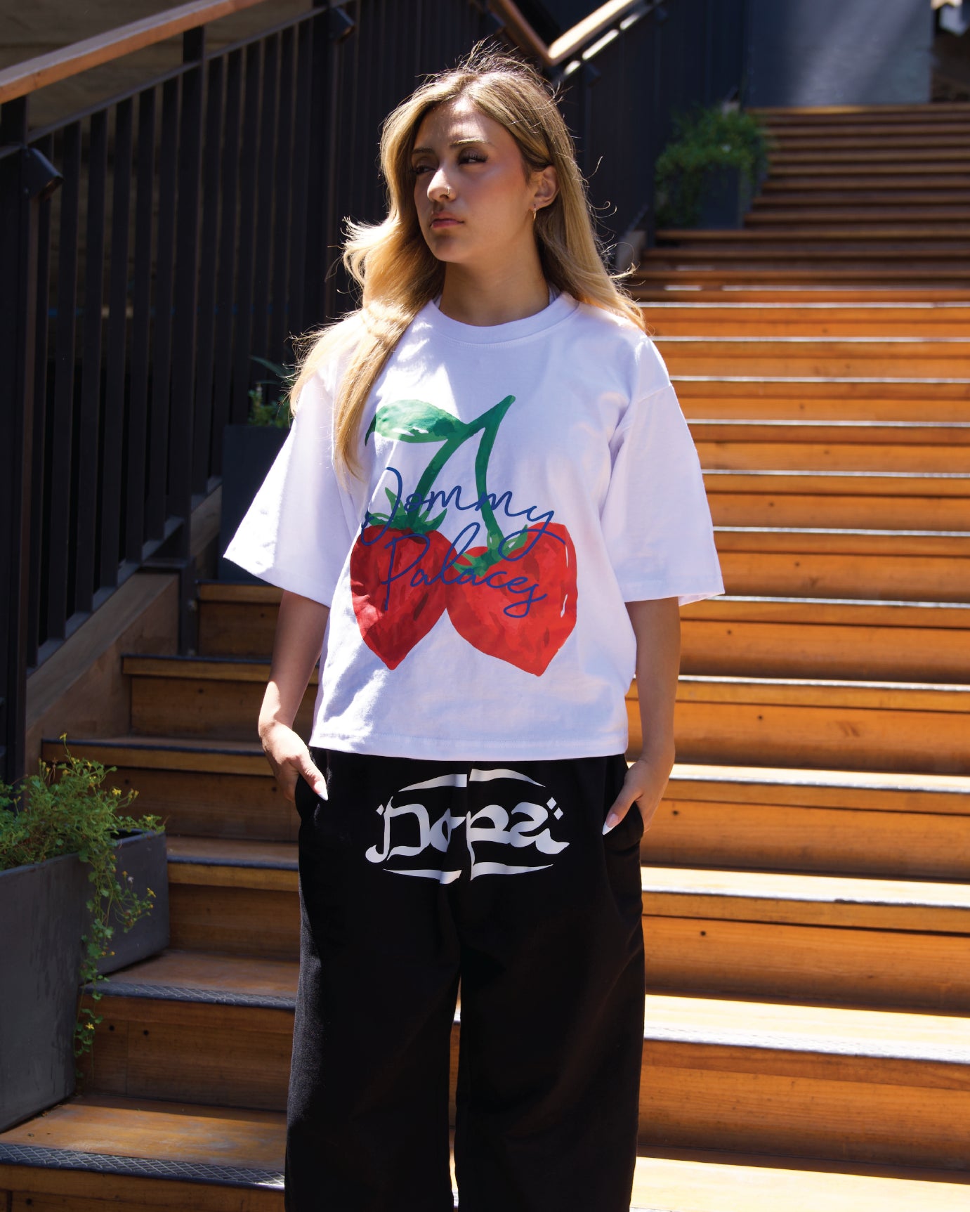 BOXY FIT BERRIE FRONT