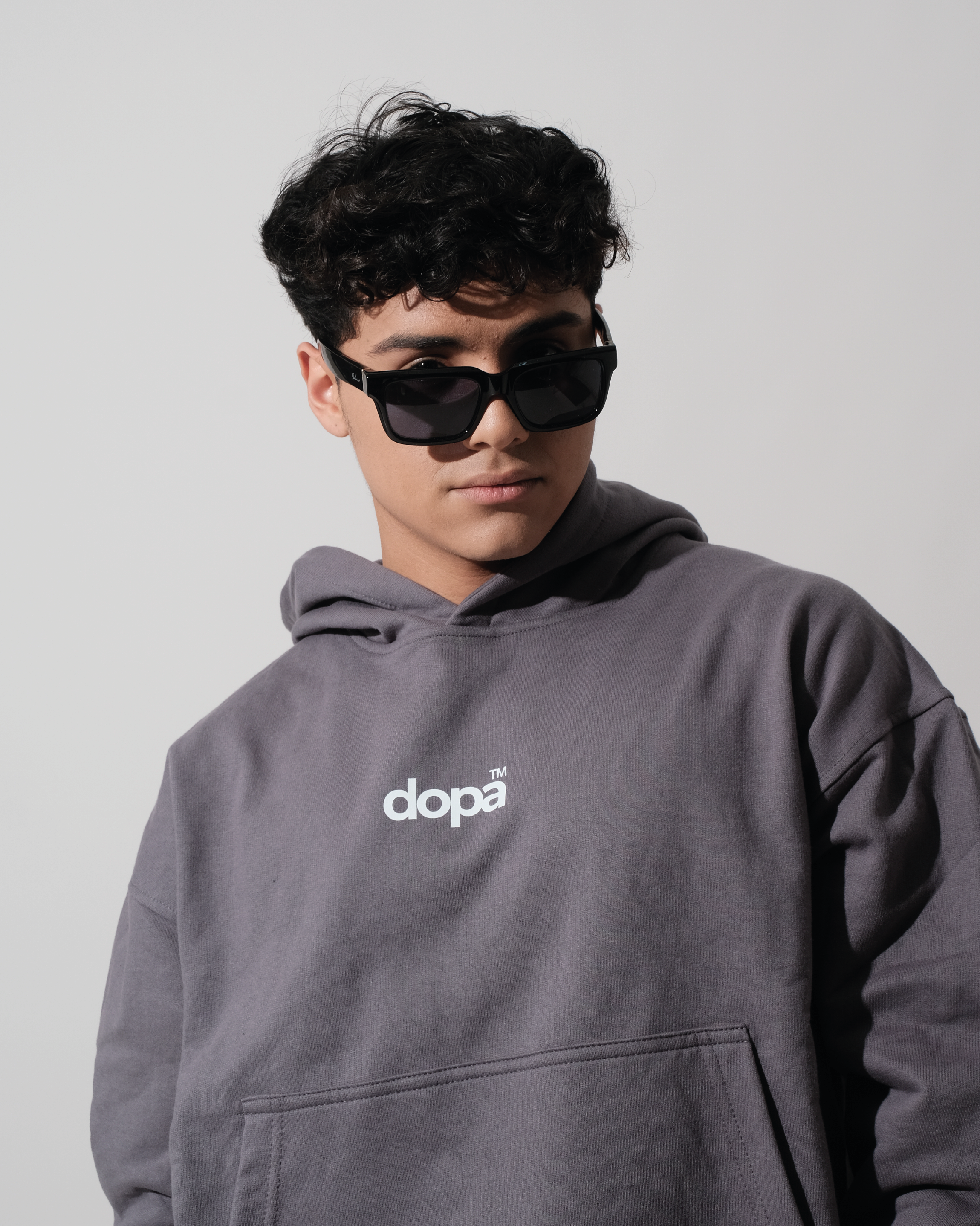 Polerón Boxy Fit One Gris